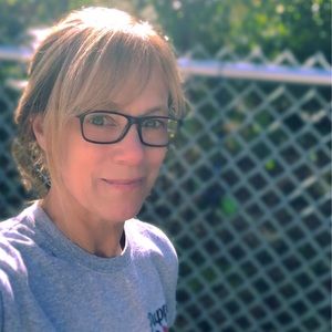 Meet your Posher, Leslie